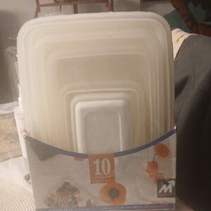 Metro 10-Piece White Food Storage Set Brand New In Box